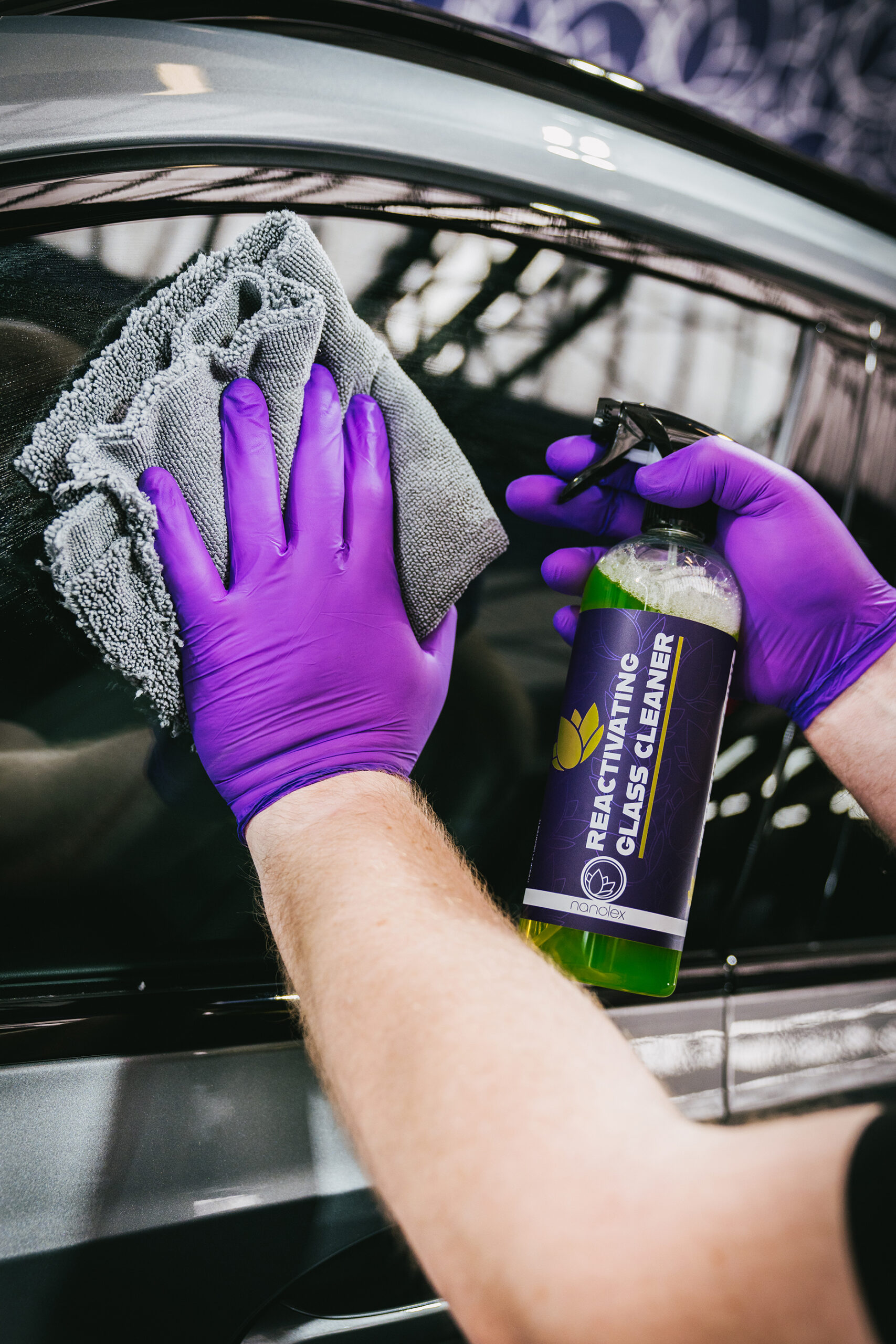 Reactivating Glass Cleaner-2